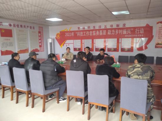 库伦旗“科技工作者服务基层，助力乡村振兴”行动走进库伦镇-4