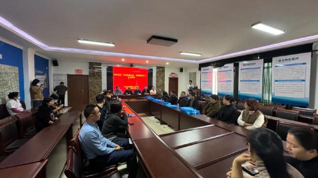 通辽市科尔沁区科协开展健康宣讲义诊活动