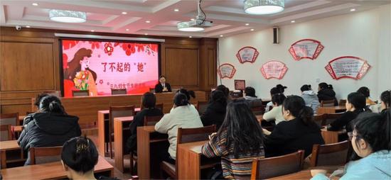 2024.3.7凝科技心  聚巾帼情——科尔沁区科协开展国际妇女节服务女科技工作者系列活动8