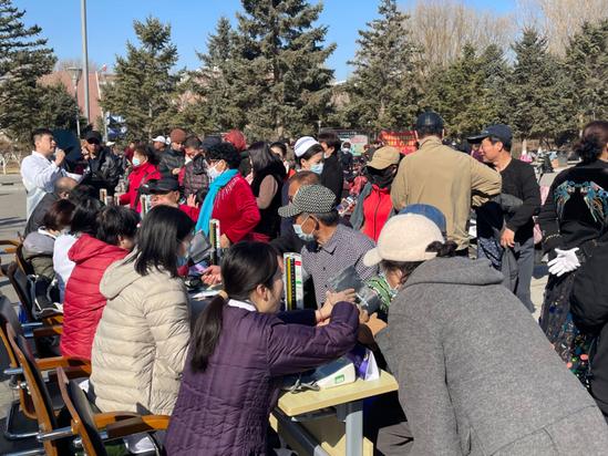 2024.3.21健康义诊进基层 服务群众心贴心2