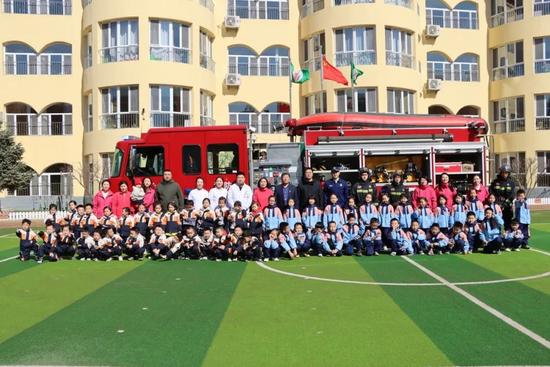 2024.4.1消防安全 携手“童”行——科尔沁区科协开展幼儿园消防安全急救技能知识培训1