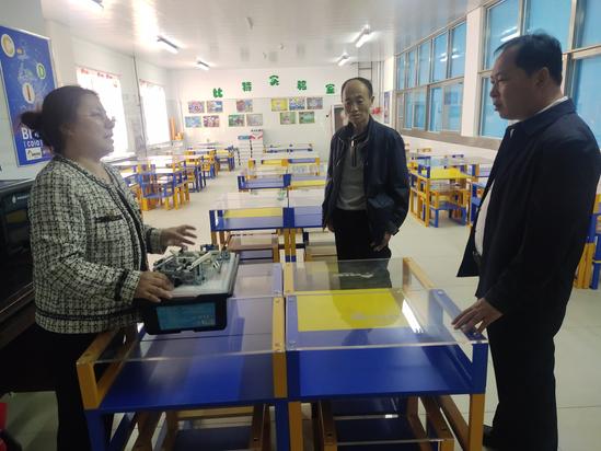 5992b2f583769ef2f973d9d393a962b