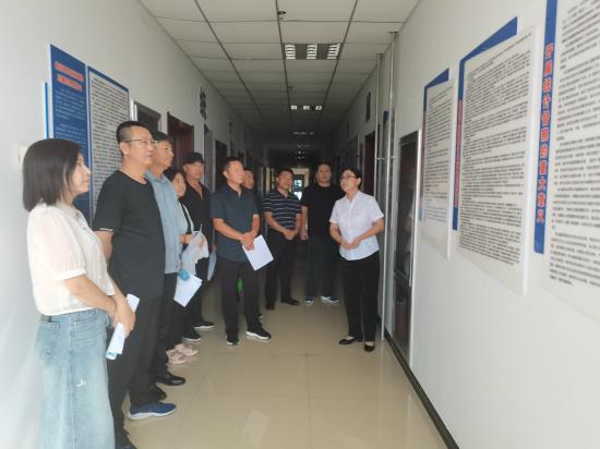 统计局观摩统计长廊