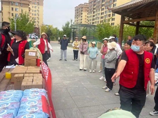 市科协联合包联社区开展主题趣味运动会1